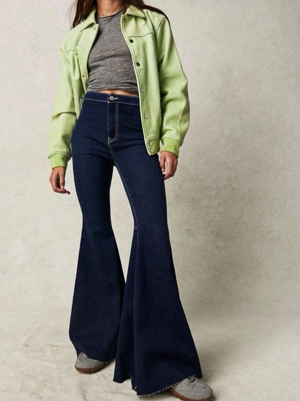 Free People Just Float On Stretch Flare Jean size 25 in Midnight Blue